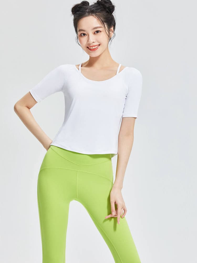 カップ付5分袖Tシャツ - SLOLI