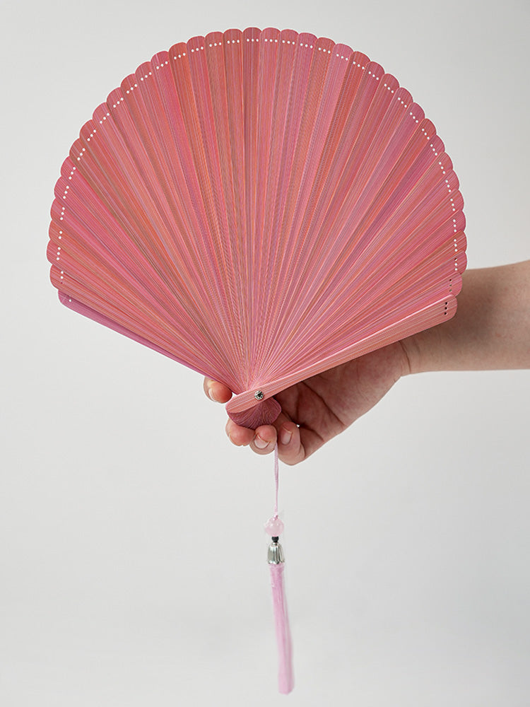 清涼感のある携帯用竹製折りたたみうちわ