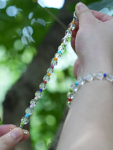 【ワークアウト後のハッピー気分を呼び覚ます】白水晶×マルチカラービーズ・エナジーブレスレット / 心を洗うクォーツとときめき色彩（ワンタッチ開閉）